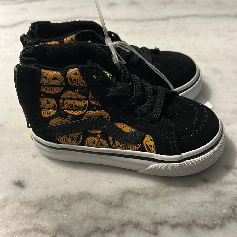 Halloween Vans NWOT